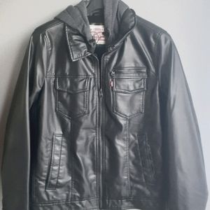 Levi's jacket black.